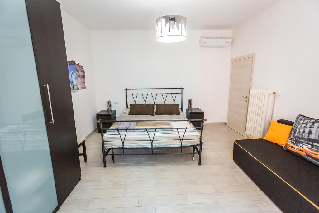 Bologna Butterfly Apartment Lippo Eksteriør billede
